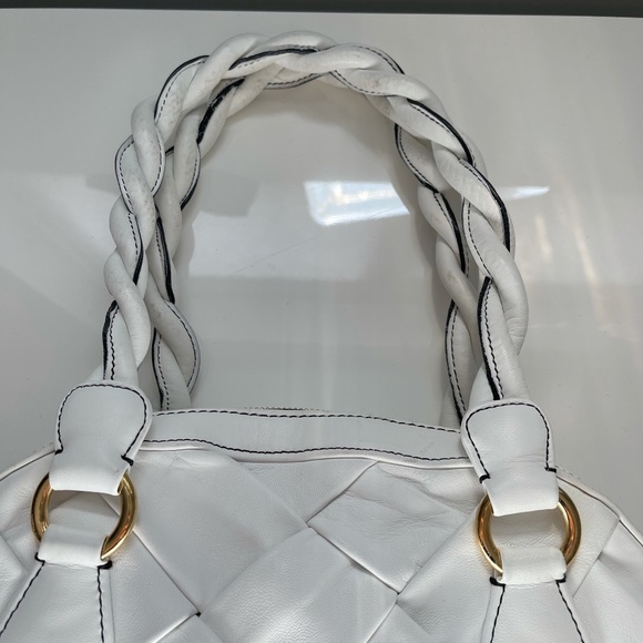 Valentino Garavani White Leather Shoulder Bag - Picture 5 of 8